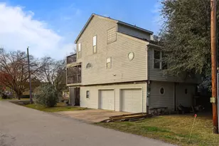 131 Oak Rd, Clear Lake Shores, TX 77565 - Photo 24