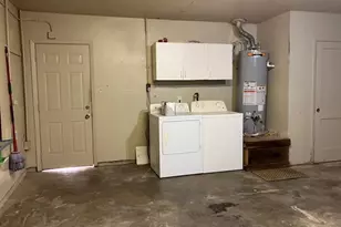 407 Wilson Rd, Conroe, TX 77301 - Photo 24