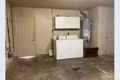 407 Wilson Road, Conroe, TX 77301 - Photo 24
