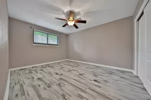 2006 Mermaid Ln, Houston, TX 77062 - Photo 24