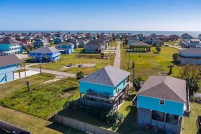 2569 Palm Drive, Port Bolivar, TX 77650 - Photo 4