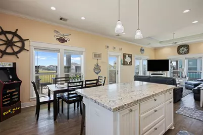 2569 Palm Drive, Port Bolivar, TX 77650 - Photo 18