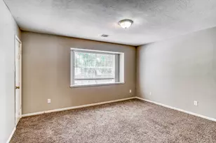 8206 Holmwood Dr, Houston, TX 77040 - Photo 14