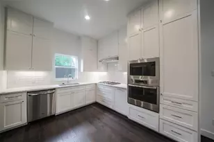 7714 Jacquelyn Oaks Rd, Houston, TX 77055 - Photo 6