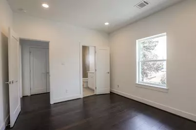 7714 Jacquelyn Oaks Road, Houston, TX 77055 - Photo 18