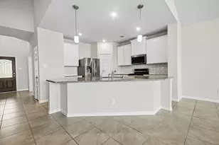 10723 Clfs Vw Dr, Rosharon, TX 77583 - Photo 12