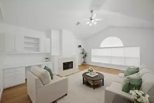 8690 Meadowcroft Dr, Houston, TX 77063 - Photo 8