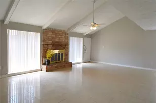 10127 Sagegate Dr, Houston, TX 77089 - Photo 6