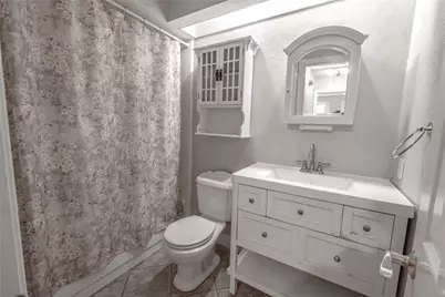8303 Plum Lake Drive, Houston, TX 77095 - Photo 32