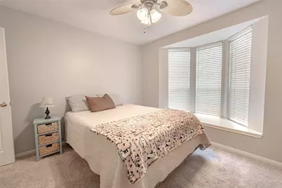 8303 Plum Lake Drive, Houston, TX 77095 - Photo 30