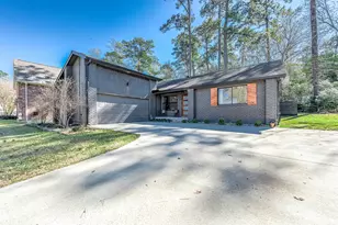 172 Park Way, Conroe, TX 77356 - Photo 1