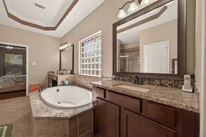 2607 Cobble Springs Lane, Pearland, TX 77584 - Photo 12