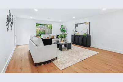 5443 Redstart Street, Houston, TX 77096 - Photo 6