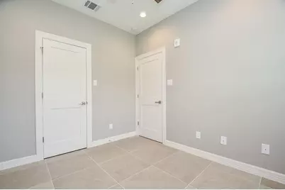 5262 Ella Boulevard #108, Houston, TX 77018 - Photo 22