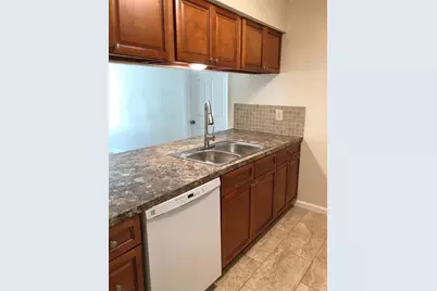 1947 Green Briar Colony Drive #15502-E, Houston, TX 77032 - Photo 6