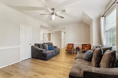 2102 Crestwind Court, Pearland, TX 77584 - Photo 18