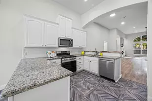 7288 Lakeshore Ct, Willis, TX 77318 - Photo 12