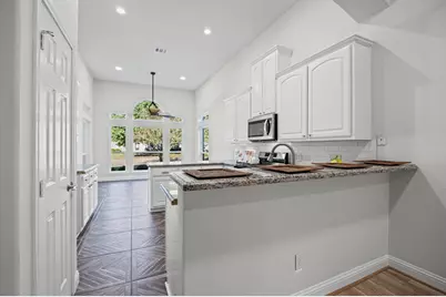 7288 Lakeshore Court, Willis, TX 77318 - Photo 12