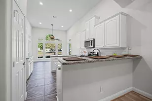 7288 Lakeshore Ct, Willis, TX 77318 - Photo 12