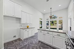 7288 Lakeshore Ct, Willis, TX 77318 - Photo 10