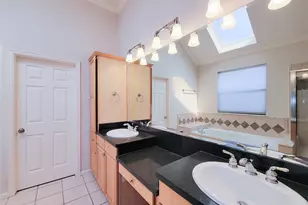 604 Reinerman St, Houston, TX 77007 - Photo 32