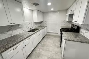 7718 Mosewood St, Houston, TX 77040 - Photo 2