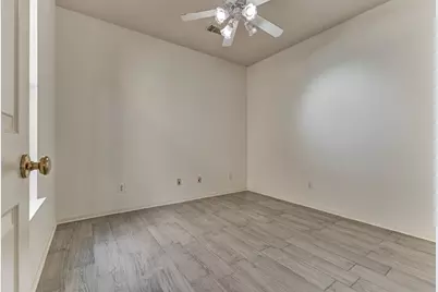 11 Vinca Trail, The Woodlands, TX 77382 - Photo 18