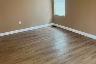 341 Cartersville St, Houston, TX 77029 - Photo 14