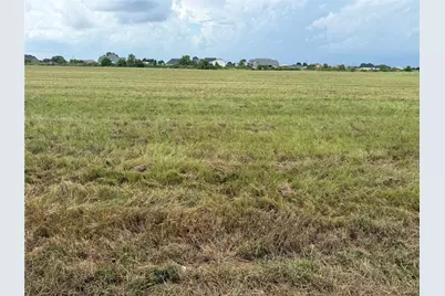526 Chuckwagon Trail, Angleton, TX 77515 - Photo 1