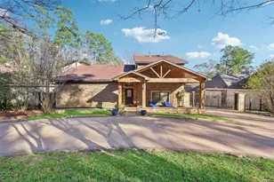251 Springs Edge Dr, Conroe, TX 77356 - Photo 2