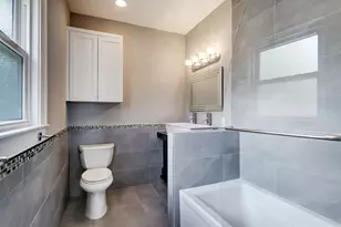 219 Hutcheson St, Houston, TX 77003 - Photo 10