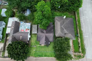 5017 Terry St, Houston, TX 77009 - Photo 12