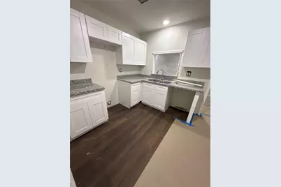 431 N Tinsley Street, Angleton, TX 77515 - Photo 1