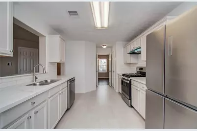 13114 Sleepy Creek Mdw #n/a, Houston, TX 77083 - Photo 16