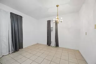 945 N Lake Ave, Eagle Lake, TX 77434 - Photo 6