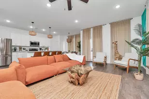 3127 Bolt St, Houston, TX 77051 - Photo 8