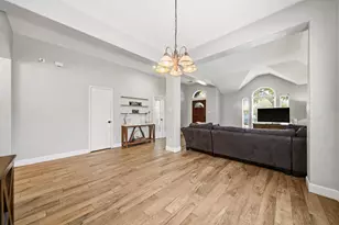 8027 Spring Bluebonnet Dr, Sugar Land, TX 77479 - Photo 6
