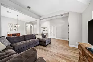8027 Spring Bluebonnet Dr, Sugar Land, TX 77479 - Photo 4