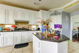 5911 Canyon Brook Ct, Sugar Land, TX 77479 - Photo 38