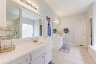 5911 Canyon Brook Ct, Sugar Land, TX 77479 - Photo 10