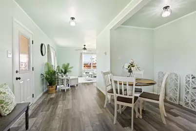 4020 4th Street, Galveston, TX 77554 - Photo 6