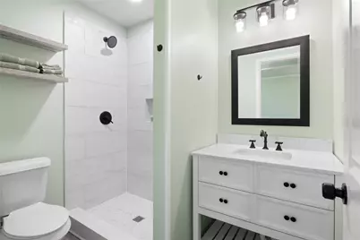4020 4th Street, Galveston, TX 77554 - Photo 16