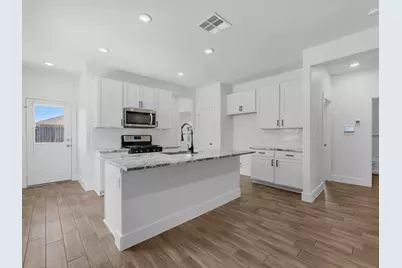 24751 Russet Bluff Trail, Houston, TX 77336 - Photo 6
