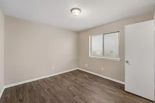 6210 St Anne Forest Dr, Houston, TX 77088 - Photo 18