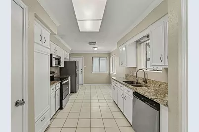 6210 Saint Anne Forest Drive, Houston, TX 77088 - Photo 8
