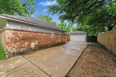 6210 Saint Anne Forest Drive, Houston, TX 77088 - Photo 26