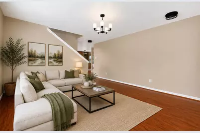 15014 Middle Oaks Boulevard, Houston, TX 77082 - Photo 6
