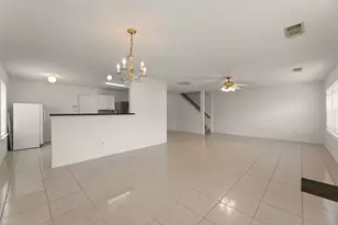 8226 Gold Tee Dr, Houston, TX 77036 - Photo 12