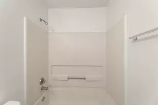 8226 Gold Tee Dr, Houston, TX 77036 - Photo 20