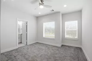 727 S Victory Dr, Houston, TX 77088 - Photo 18